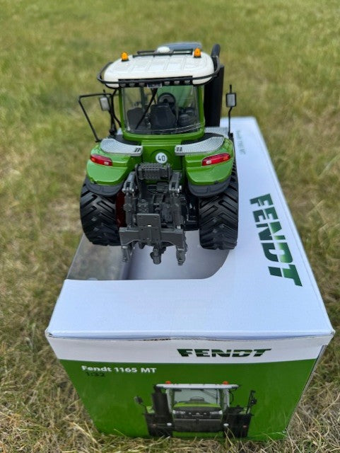 Fendt 1165 1:32 Scale Model