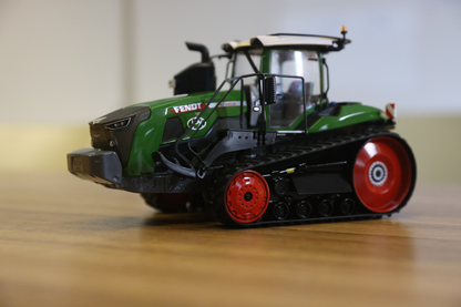 Fendt 1167 Vario MT 1:32 Scale Model