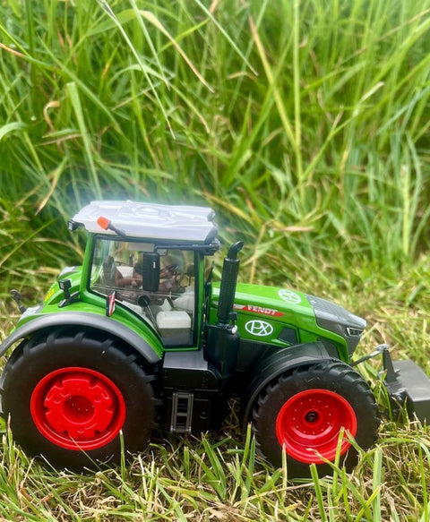 Fendt 942 1:32 Scale Model